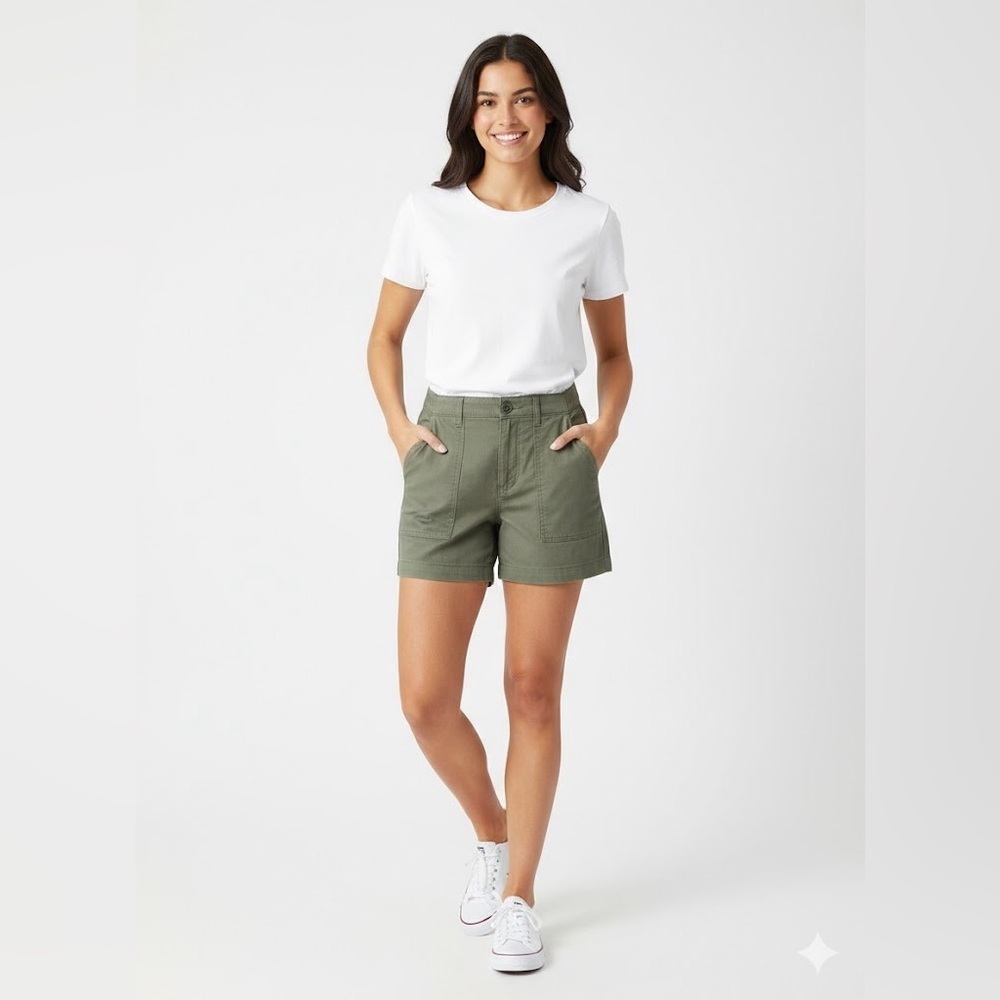 Lee Women's Bermudas Shorts in Olive
